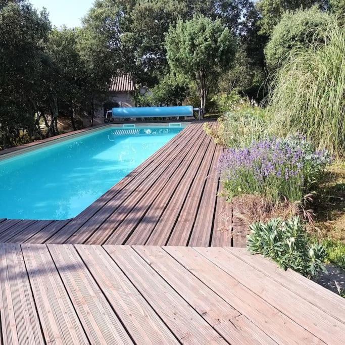 Roulotte Romantique Chauffee En Cevennes Monteils  Buitenkant foto
