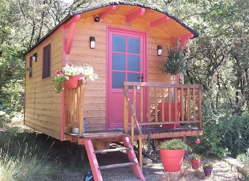 Roulotte Romantique Chauffee En Cevennes Monteils  Buitenkant foto